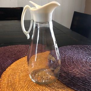 Vintage Log Cabin Eagle syrup decanter dispenser.